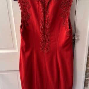 Gorgeous Sleeveless Red Karen Millen Embroidered Sheath Dress. Size 10